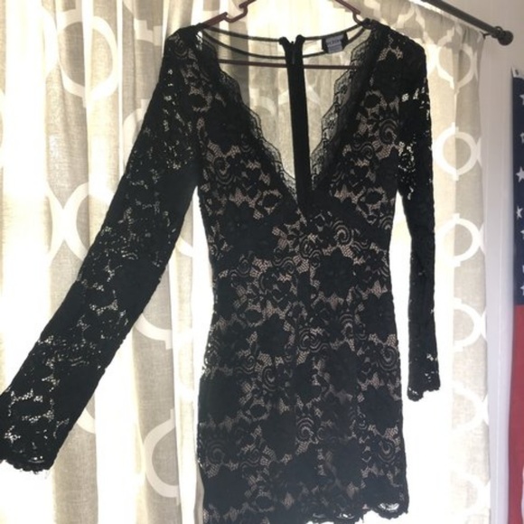 Bebe dress - Picture 2 of 2